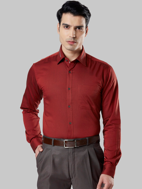 

Raymond Men Maroon Slim Fit Solid Formal Shirt