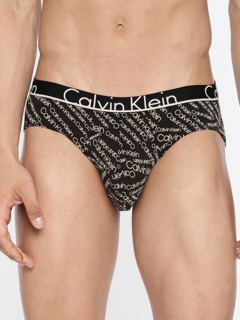 

Calvin Klein Underwear Men Black & White Printed Briefs NU86376JO