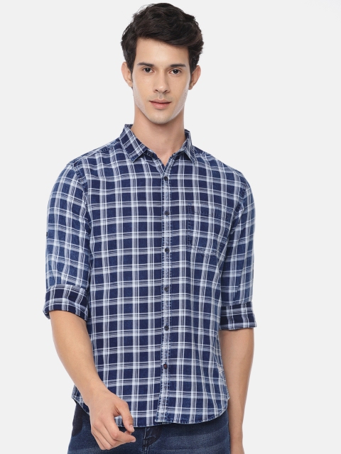 

Ecko Unltd Men Navy Blue & White Regular Fit Checked Casual Shirt