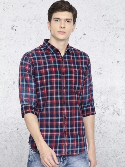 

Ecko Unltd Men Navy Blue & Red Slim Fit Checked Casual Shirt