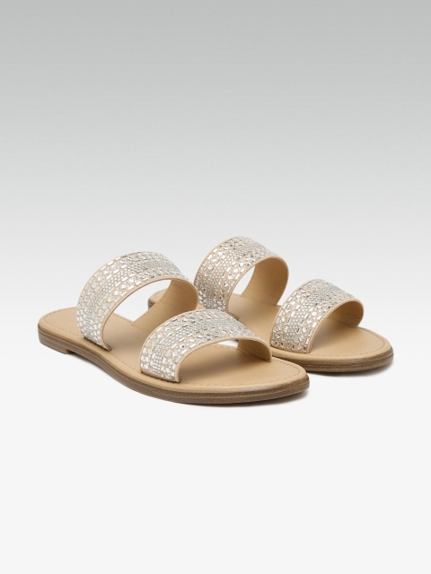 

Steve Madden Women Beige Embellished Open Toe Flats