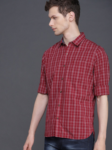 

WROGN Men Maroon & White Slim Fit Checked Casual Shirt
