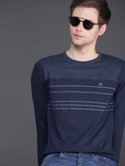 

WROGN Men Navy Blue Grey Striped Round Neck Pure Cotton T-shirt