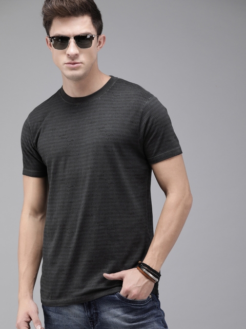 

The Roadster Lifestyle Co Men Charcoal Grey Black Printed Round Neck Pure Cotton T-shirt