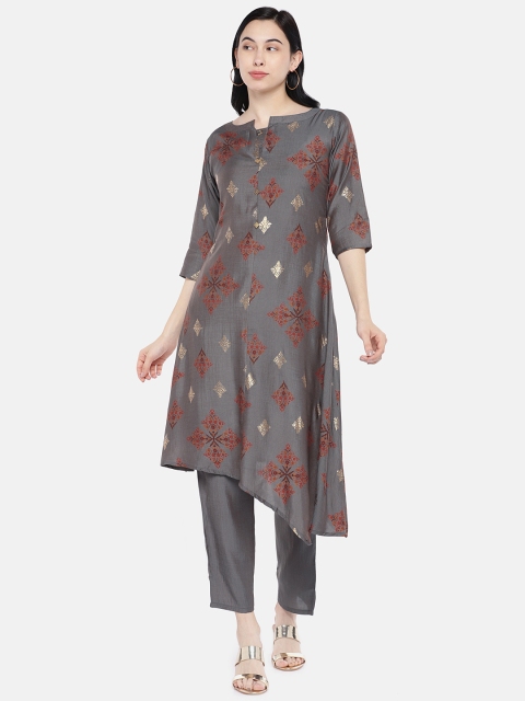 

shiloh Women Grey & Maroon Printed Asymmetric Anarkali Kurta