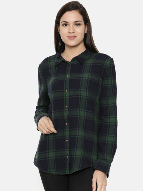 

ONLY Women Green & Navy Blue Regular Fit Checked Casual Shirt