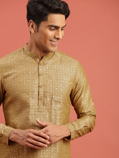 

Taavi Men Olive Green & Gold-Toned Block Print Legacy Straight Sustainable Kurta With Pockets