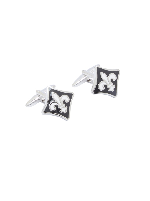 

shaze Silver-Toned Quirky Spade Cufflinks