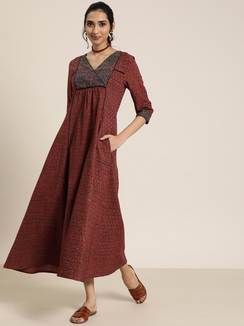 

Taavi Women Maroon & Navy Blue Ajrakh Hand Block Print Sustainable A-Line Angrakha Kurta with Pockets