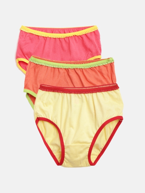 

Chipbeys Girls Pack of 3 Assorted Printed Briefs NAR5005