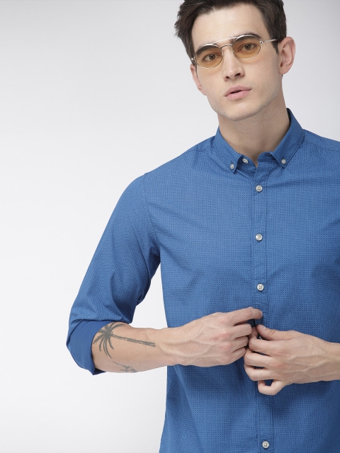 

Harvard Men Blue Regular Fit Printed Casual Shirt