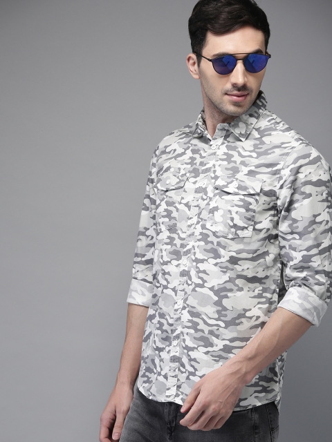 

THE BEAR HOUSE Men White & Grey Slim Fit Printed Casual Shirt