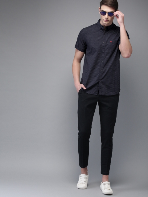 

THE BEAR HOUSE Men Navy Blue & White Slim Fit Printed Casual Shirt