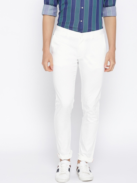 

Blackberrys Men Off-White Sharp Slim Fit Self Design Regular Trousers
