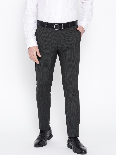 

Blackberrys Men Charcoal Grey Regular Fit Checked Formal Trousers