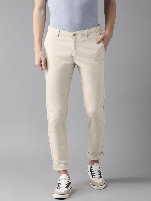 

Blackberrys Men Off-White Sharp Fit Self Design Regular Trousers