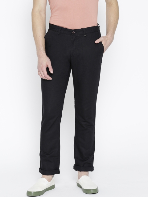 

Blackberrys Men Black Sharp Regular Fit Solid Regular Trousers