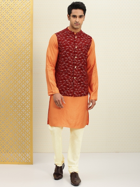 

House of Pataudi Men Orange & Off-White Solid Kurta with Churidar & Embroidered Jacket