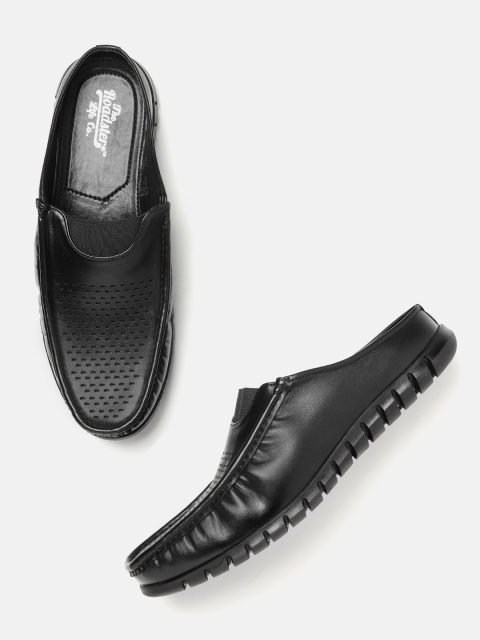 

Roadster Men Black Laser Cuts Clogs