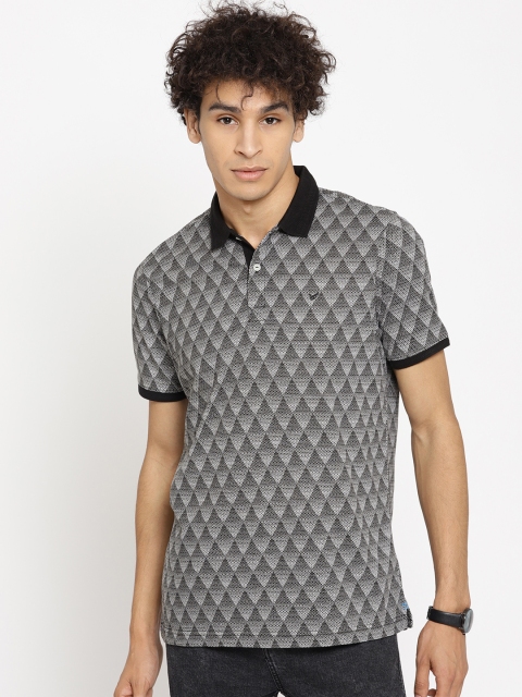 

Blackberrys Men Black & Off-White Printed Polo Collar T-shirt