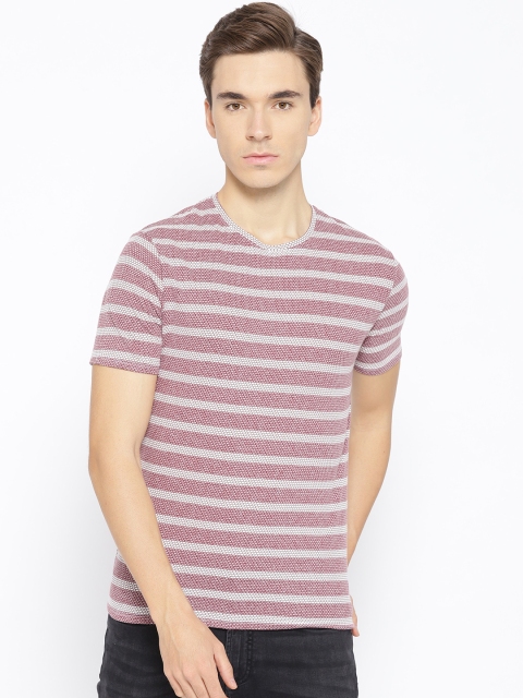 

Blackberrys Men Burgundy & Off-White Striped Round Neck T-shirt