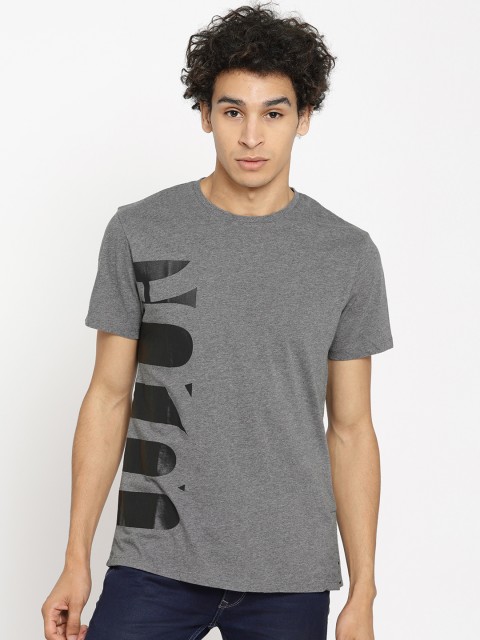 

Blackberrys Men Charcoal Grey Printed Round Neck T-shirt