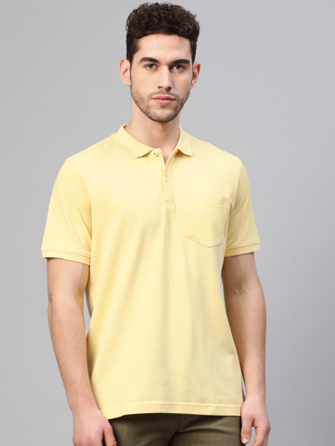 

Blackberrys Men Yellow Solid Polo Collar T-shirt