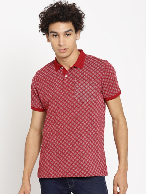 

Blackberrys Men Maroon & White Checked Polo Collar T-shirt