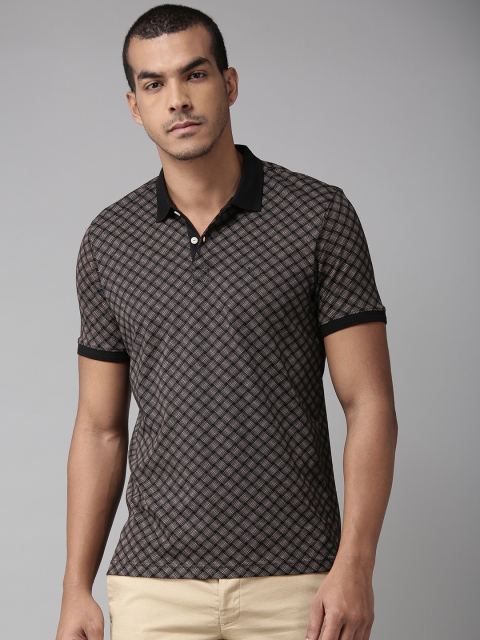 

Blackberrys Men Black & Beige Printed Polo Collar T-shirt