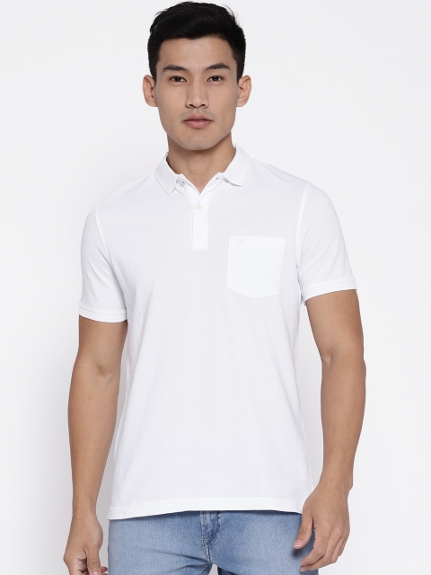 

Blackberrys Men White Solid Polo Collar T-shirt