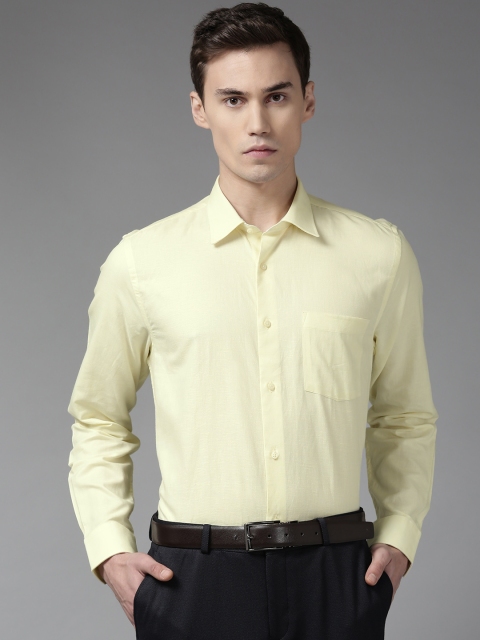 

Blackberrys Men Yellow Slim Fit Solid Formal Shirt