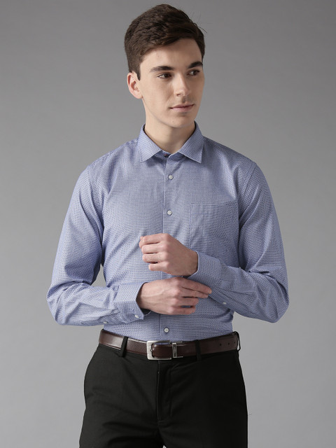 

Blackberrys Men Blue Slim Fit Self Design Giza Cotton Formal Shirt