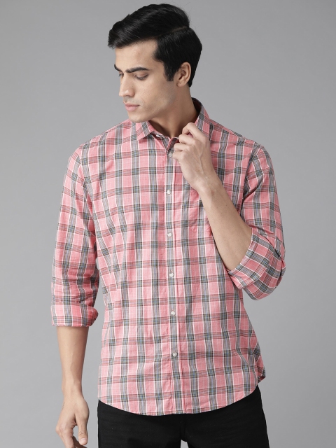 

Blackberrys Men Pink & Green Slim Fit Checked Casual Shirt