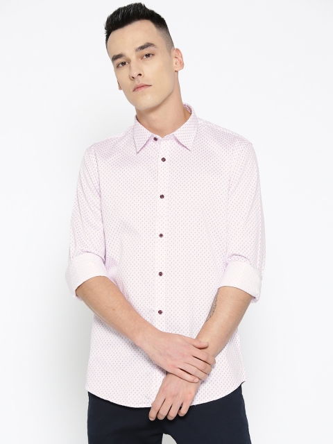 

Blackberrys Men Pink & Purple Phoenix Fit Printed Casual Shirt
