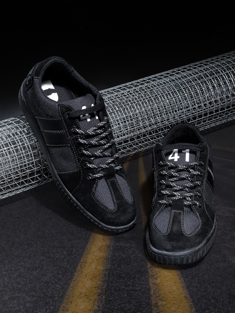 

DIESEL Men Black Sneakers