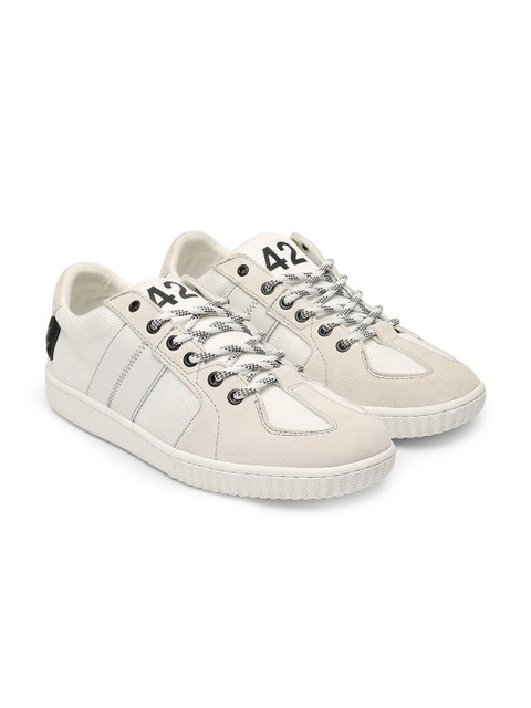 

DIESEL Men Off-White Sneakers