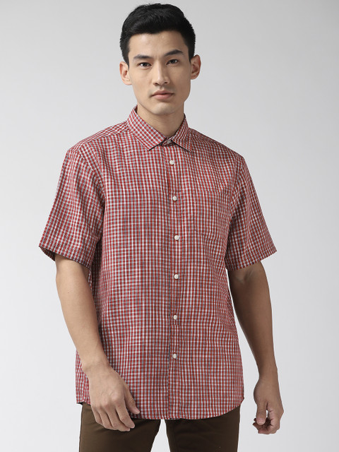 

Marks & Spencer Men Maroon & White Relaxed Regular Fit Checked Casual Shirt