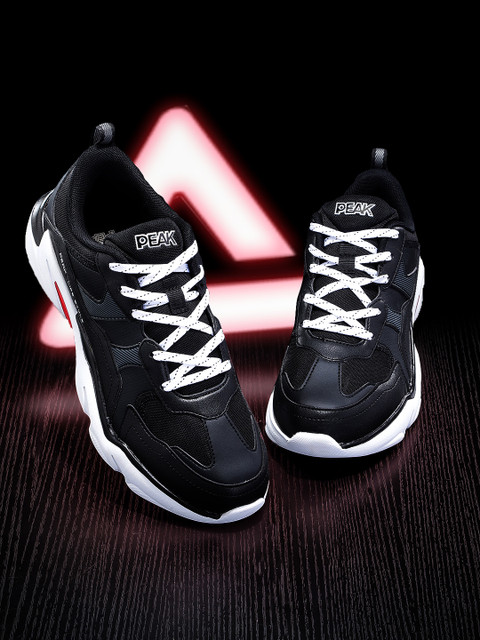 

PEAK Men Black Sneakers