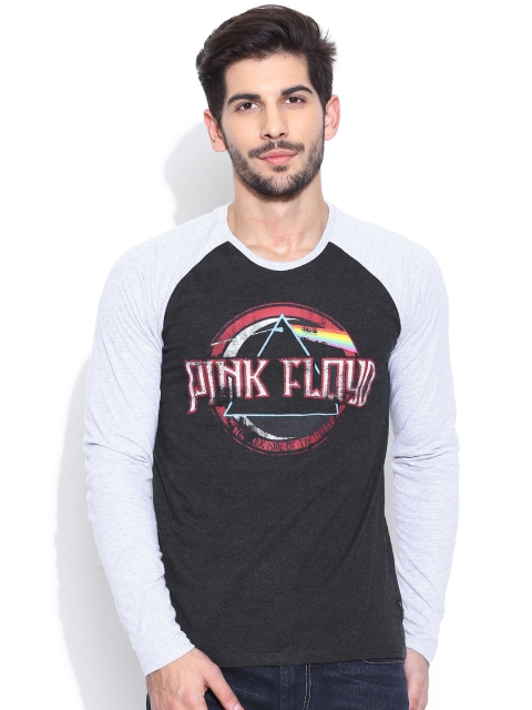 

Free Authority Men Charcoal Grey Pink Floyd Printed T-shirt