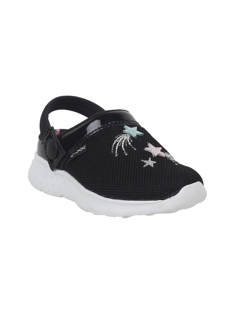 

KazarMax Kids Black Embroidered Clogs