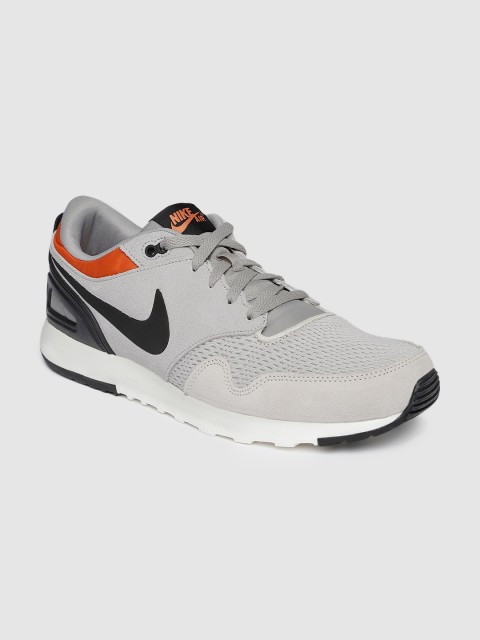 

Nike Men Grey AIR VIBENNA Leather Sneakers