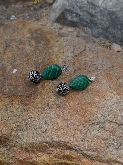 

Anetra Green & Silver-Plated Contemporary Drop Earrings