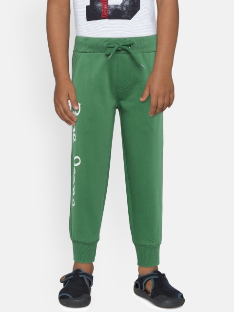 

Pepe Jeans Boys Green Solid Joggers