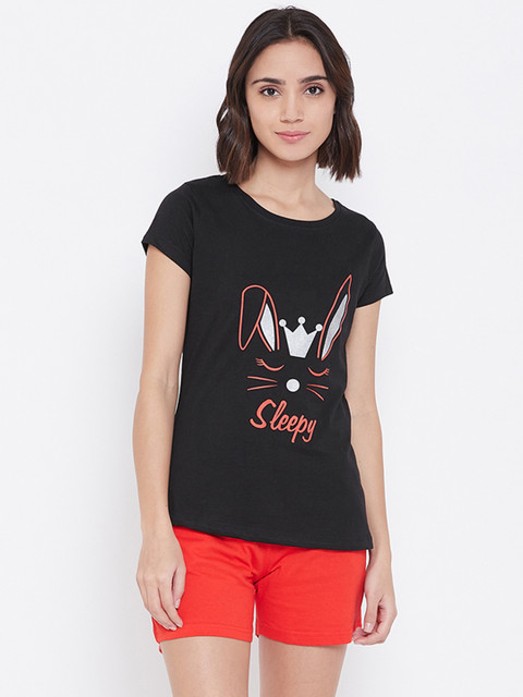 

Sweet Dreams Women Black & Coral Red Printed Night Suit
