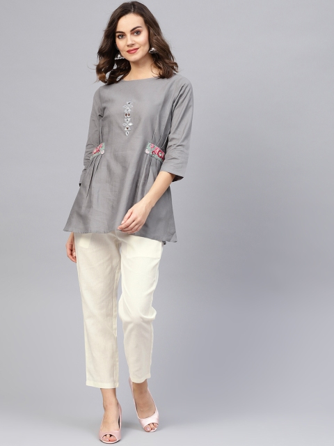

Indo Era Women Grey & Off-White Solid Kurti with Trousers
