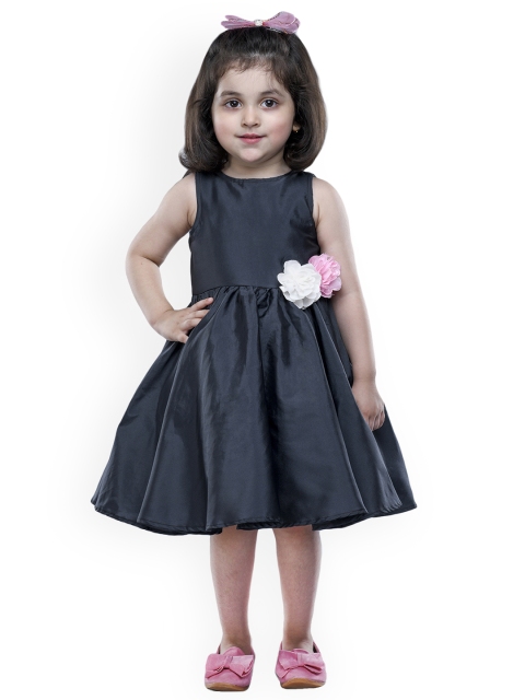 

Jelly Jones Girls Charcoal Grey Solid Fit & Flare Dress with Applique Detail