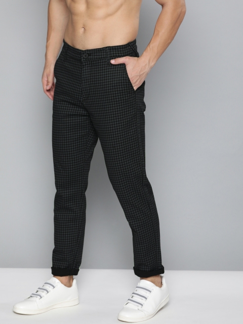 

HERE&NOW Men Black & Charcoal Grey Slim Fit Checked Regular Trousers