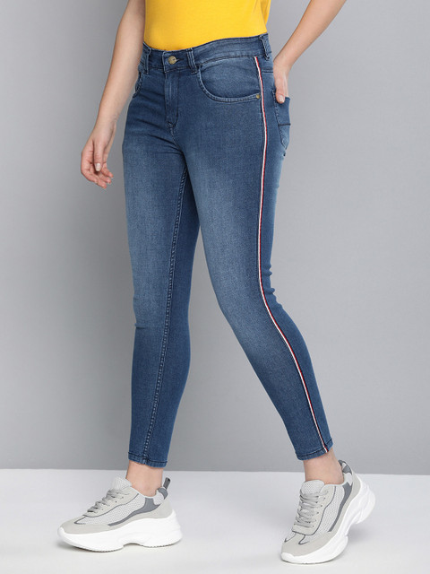 

Mast & Harbour Women Blue Skinny Fit Mid-Rise Clean Look Stretchable Jeans