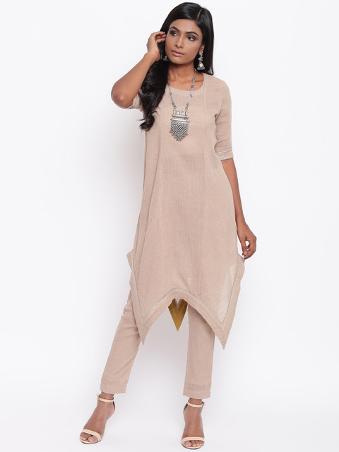 

trueBrowns Women Beige Solid Kurta with Pyjamas