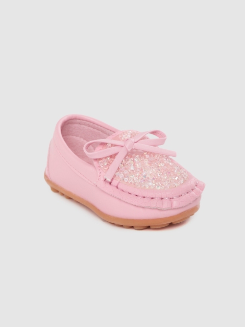 

Hoppipola Girls Pink Emebllished Loafers